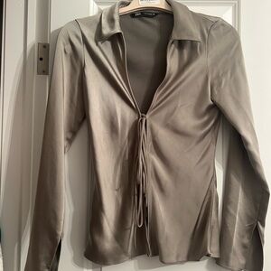 Zara Women's Silver Satin Top